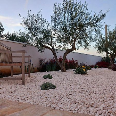 Malia Holiday Villa Conversano Bagian luar foto