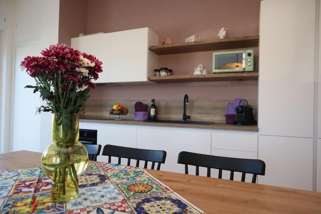 Malia Holiday Villa Conversano Bagian luar foto
