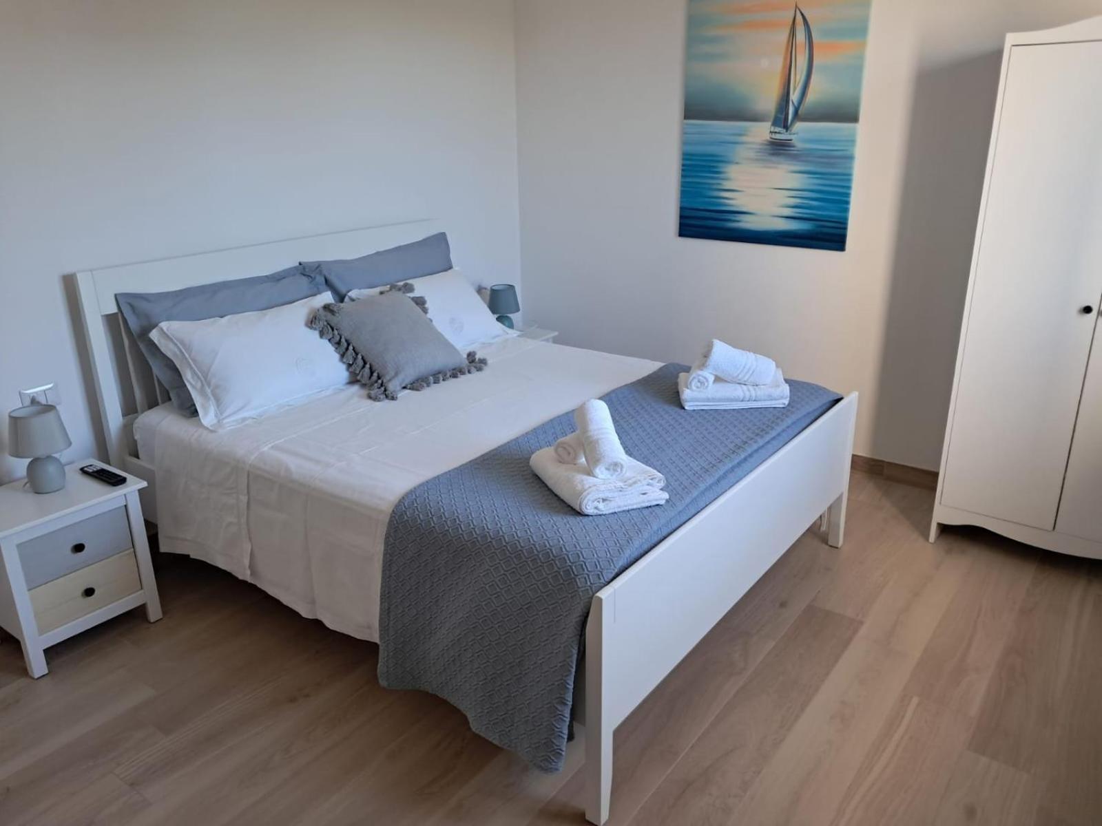 Malia Holiday Villa Conversano Bagian luar foto