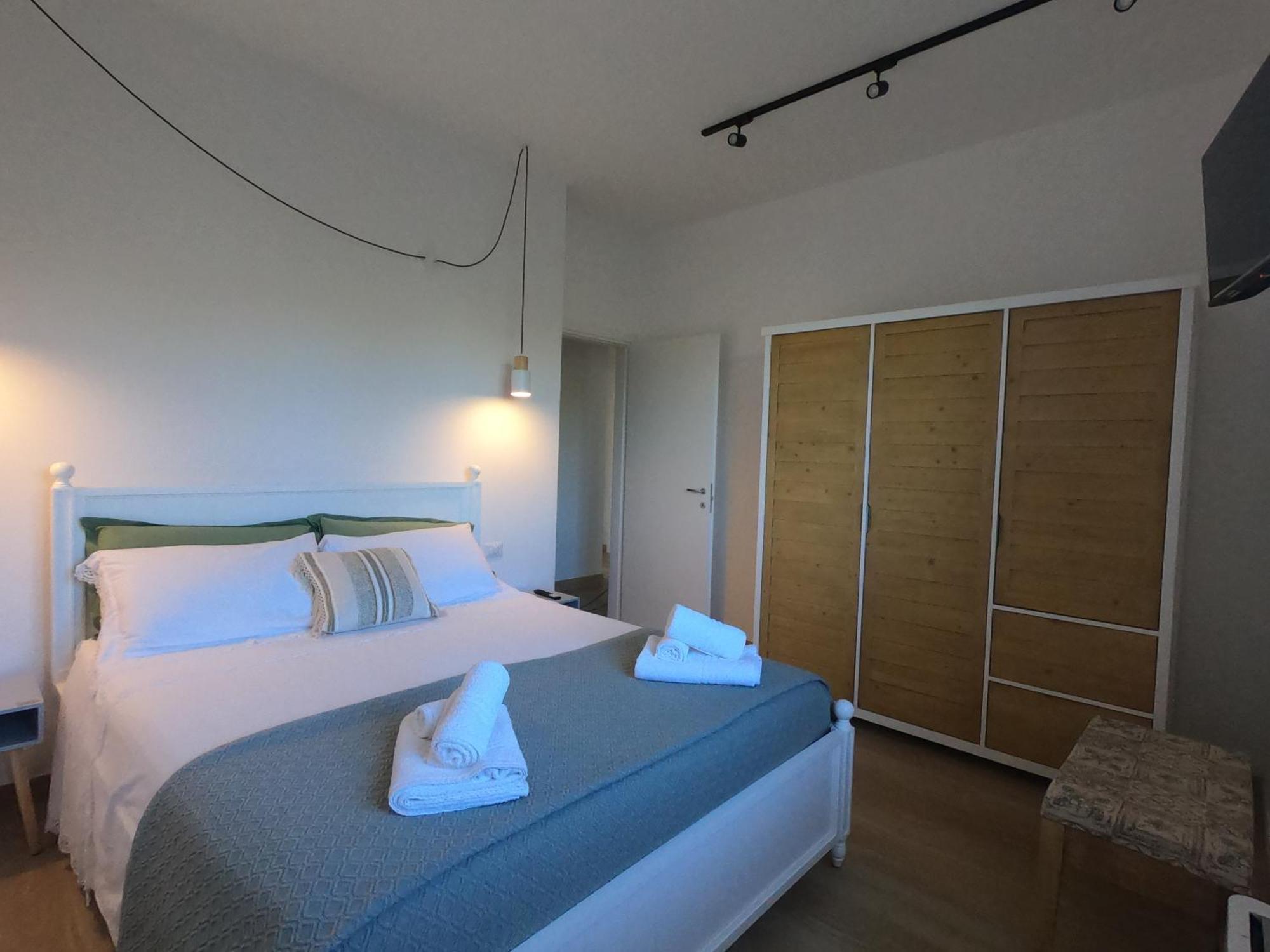 Malia Holiday Villa Conversano Bagian luar foto